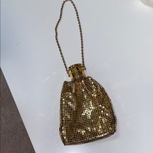 gold expandable party coin purse wristlet